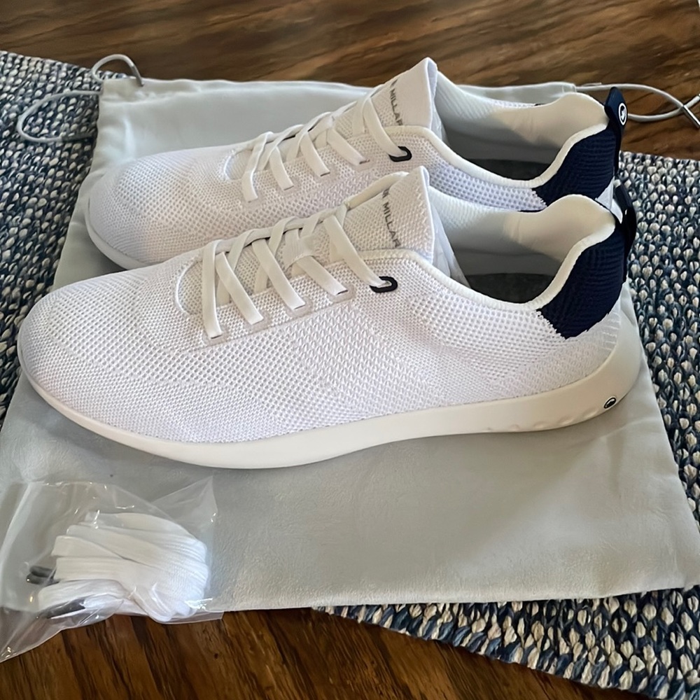 NEW Peter Millsr Hyperlight Glide Sneaker
